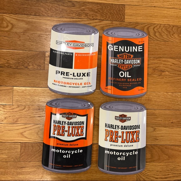 Harley-Davidson Pre-Luxe and Genuine Oil Can Collection snack plate